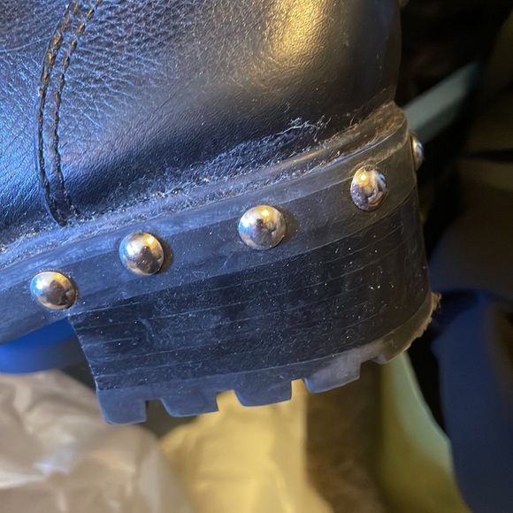 Schutz sample stud boot 10 - Picture 4 of 4